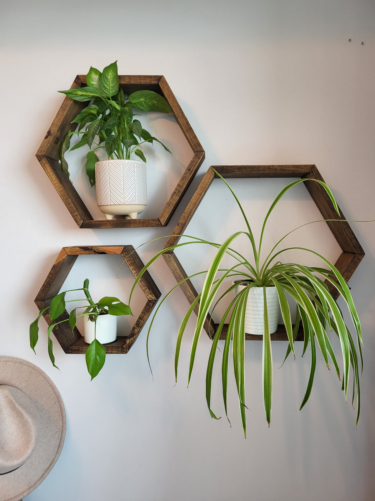 Set of 3 Wood Hexagon Shelves Wall Decoration | Geometric Wood Shelves | Rustic Floating Shelves | Boho Wall Decor | Honeycomb Home Decor
