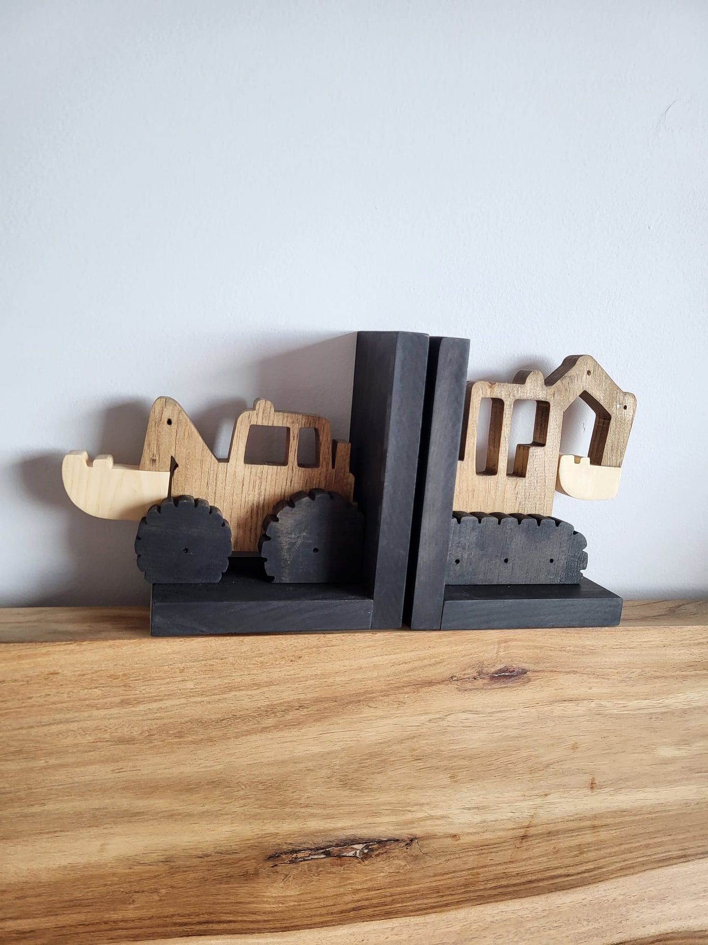 Construction Vehicle Bookends
