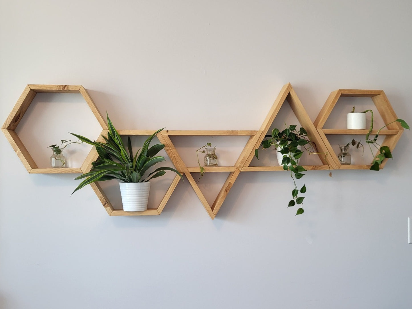 Set of 5 Wood Hexagons and Triangles Wall Decoration | Geometric Floating Shelves | Modern Boho Wall Decor | Plant Display Shelves | Handmade in Canada